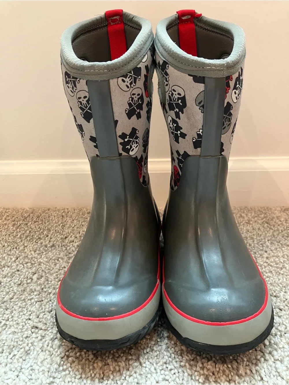 Bogs Kids Grey Skull Rain Boots with Red Accents